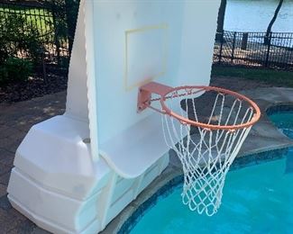 Frontgate pool basketball hoop
