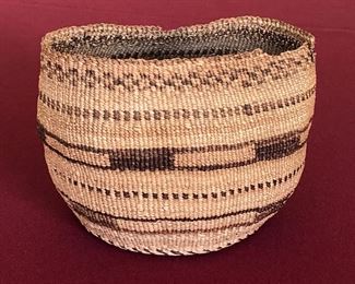 Klamath basket - 4.25 x 6"