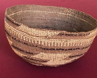 Hupa basket hat 4 x 7.5"