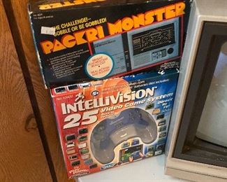 Intellivions 25 Game System.Box