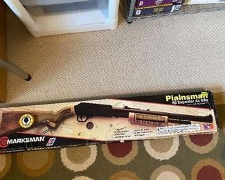 Marksman BB Air Rifle/Box