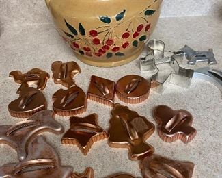 Vintage Cookie Jar/Cookie Cutters