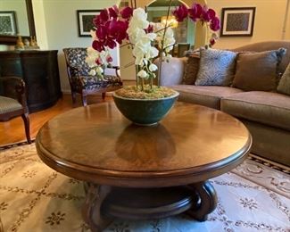 COFFEE TABLES AND FLORAL ARRANGEMENTS