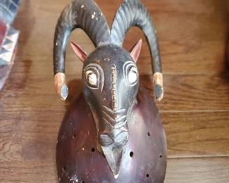 African mask