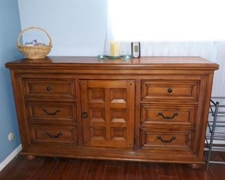 brohill dresser ( set )