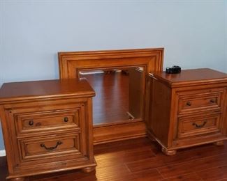 Brohill bed room set 