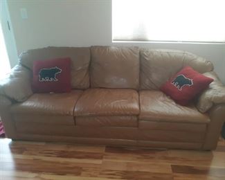 leather sofa 