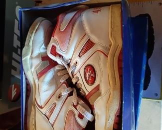 49ers tennis shoes