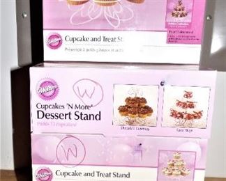 Wilton Cupcake Dessert Stands (New in Boxes)