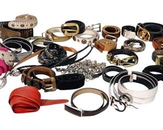 82. Group Lot of Fashionable Womens Belts