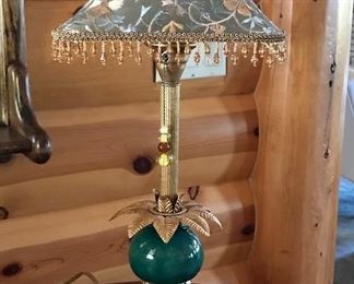 Small table lamp w/glass & metal base