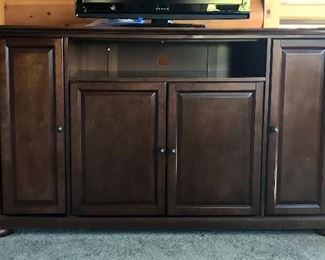 Medium size tv/media cabinet