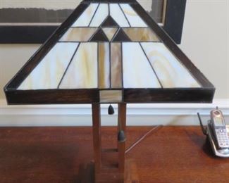 Arts & Crafts Table Lamp
