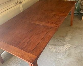 Large kitchen table with leaf