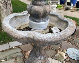 1 of 5 water features 