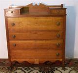 Tenn Cherry Chest