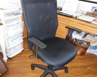 Really nice comfortable office chair