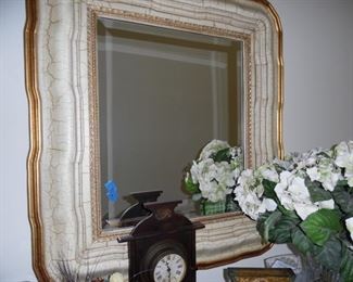 Large mirror in entryway