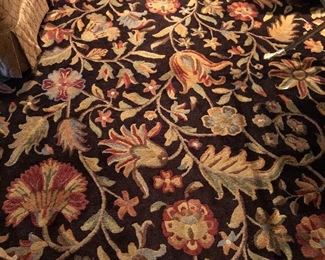Room size rug flowers and vines