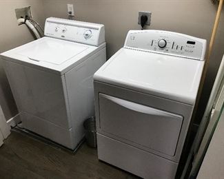 Amana Older Washer and Newer Kenwood Dryer - sold separately 
