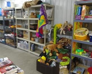 Any 4 Stuffed Animals Any Size (many like new) $1 You must buy Stuffed Animals in volumes of 4, 8, 12, 16, 20 etc..................