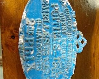 From Trip to France ... it's second place and I think it says something about  2nd place Cows ???