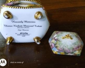 Thomas Kincaide Music Box Memories  $8