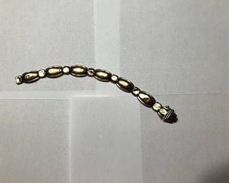 10k Gold Turkish Bracelet