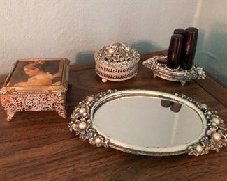 Vintage Mirrored Vanity Tray with Pearls