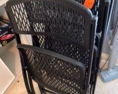 $40 set of 4 heavy duty plastic chairs