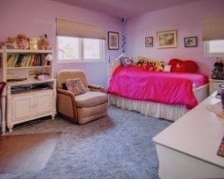 Captian's Bed Bedroom Suite 