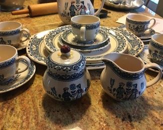 Johnson Bros. "Hearts & Flowers " large set