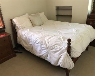 Double bed and accessories