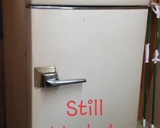 working vintage fridge