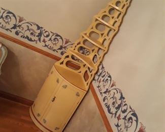 Corner cabinet  with shelves