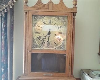 Mantle clock
