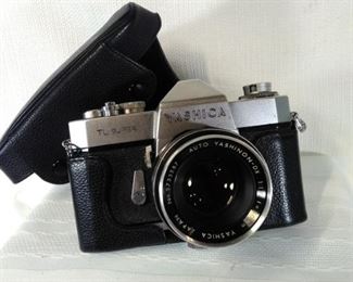 Yashica TLSuper Camera