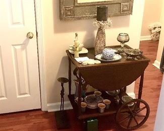 $45-Wood tea cart, front right wheel needs work