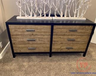 ETHAN ALLEN Bedroom Set (King Size Bed Frame, Dresser, and Two Night Stands)