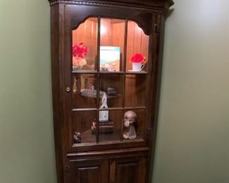 Lighted Corner Display Cabinet