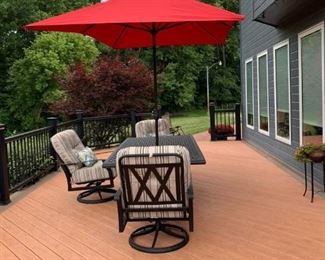 WOODARD CORTLAND CUSHION Outdoor Patio Furniture with Umbrella