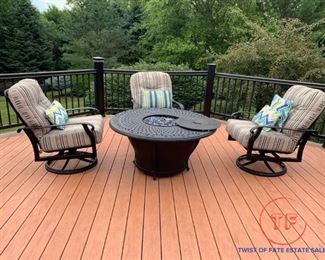 WOODARD CORTLAND CUSHION Outdoor Patio Furniture with Fire Pit Table