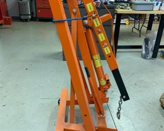 Hydraulic Engine Hoist