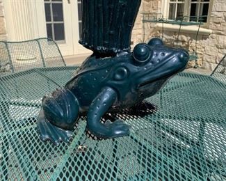 Fun frog planter - 18" H