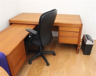 Corner Desk will be listed online prior to the sale. https://www.estatesales.net/CA/Marysville/95901/marketplace/26629If those items do not sell they will be included in this sale.