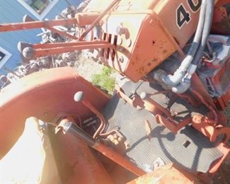 Belarus 400 Tractor needs clutch replaced