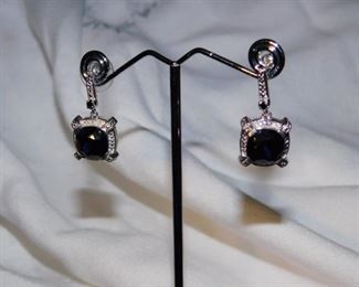 We have all the earings you need right here