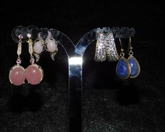 Do you need earings? We have got you covered