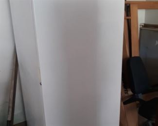 White Westinghouse freezer