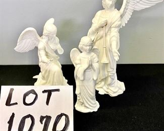 Lot 1070. Buy it Now $120.00   Lenox "The Nativity Angels" in Adoration. 3 pc Largest 8"		